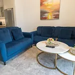Opulent 1Br Apt Offering Huge Discount @Creekside